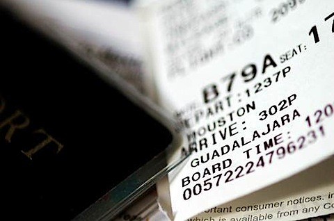 What Happens If You Leave Your Middle Name Off Your Airline Ticket?