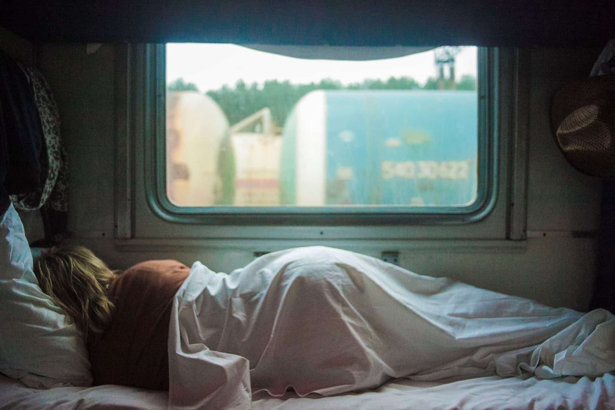 5 Tips for Getting Quality Sleep While Traveling Go Green Travel Green