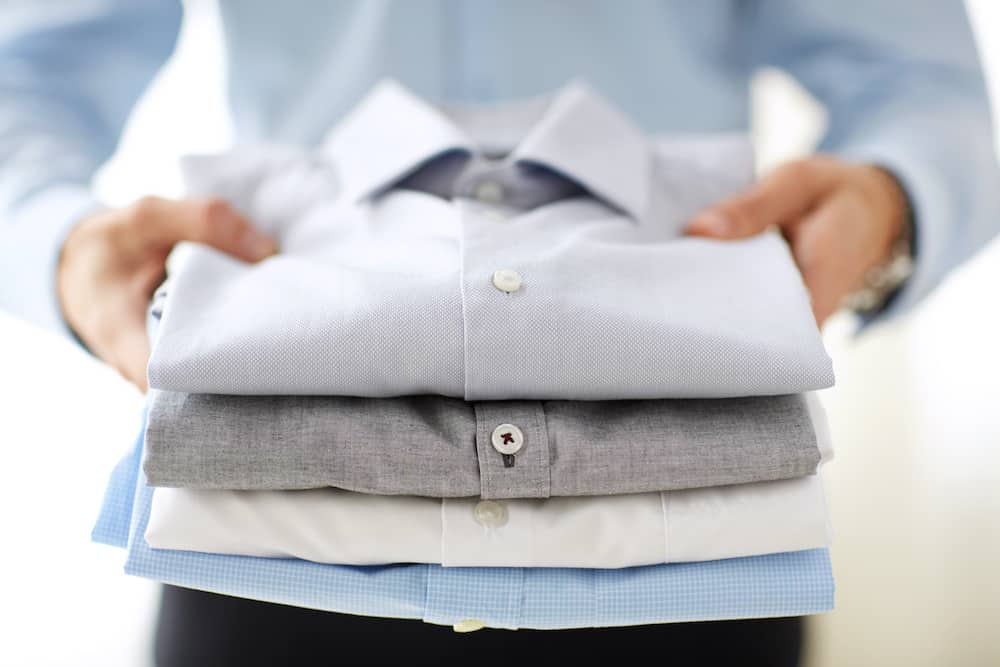 fold business shirt for travel