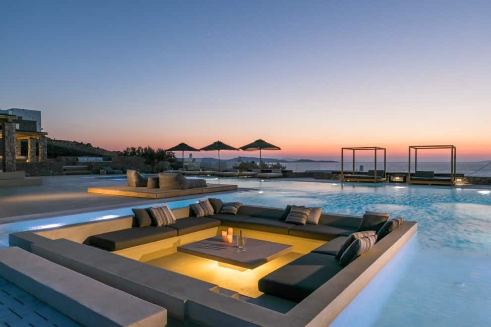 Vacation in Mykonos Greece - Choosing Ideal Luxury Villa 2023 - Go Green  Travel Green